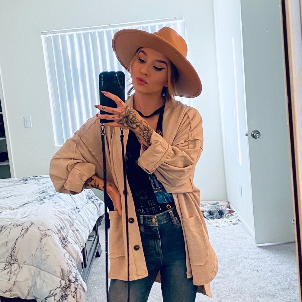 Meet your Posher, Cori